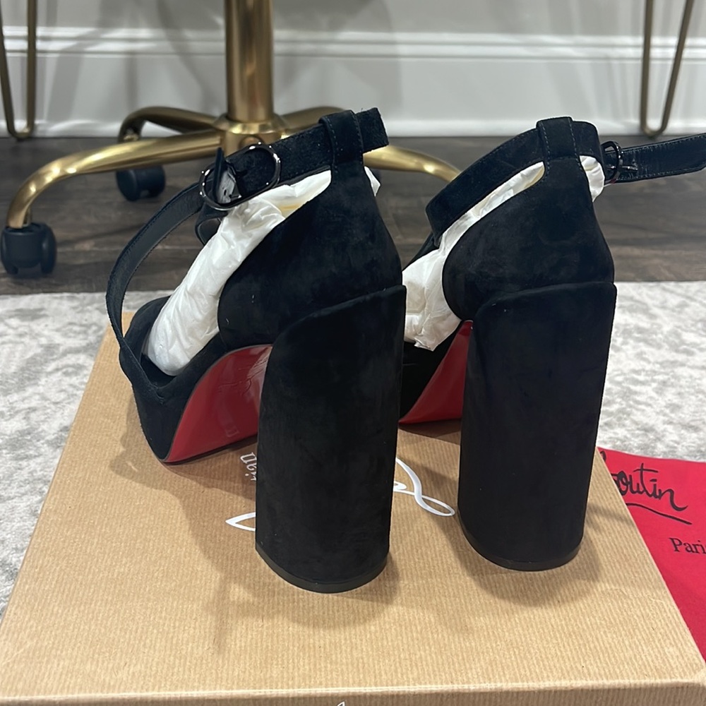 CHRISTIAN LOUBOUTIN
Movida Jane 130 black suede sandals Size 37 BNIB - Picture 8 of 9